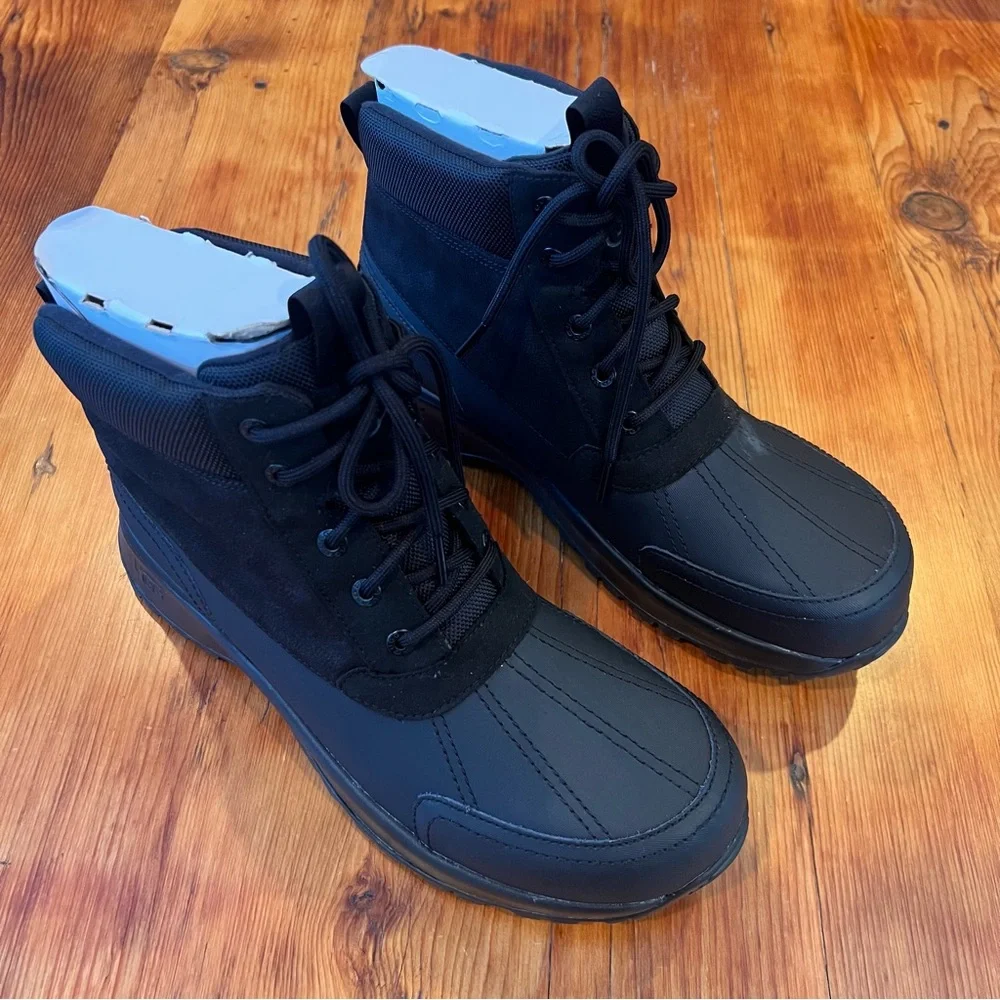 New in Box Emmett Duck‎ Boot Black size 11 waterproof insulated